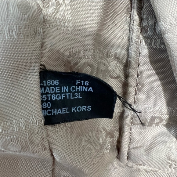 Michael Kors large Fulton bag-EUC - Picture 13 of 15